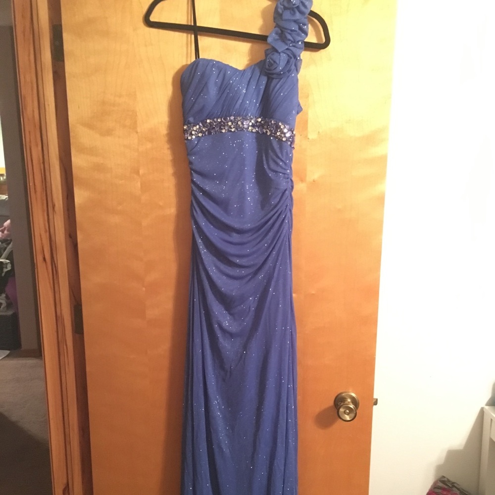 Beautiful blue prom dress